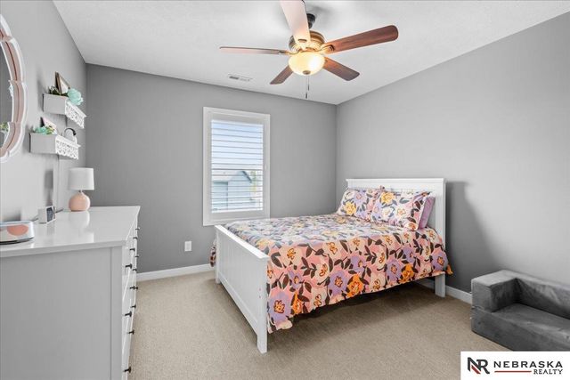 5307 Helwig Avenue, Papillion, NE 68133