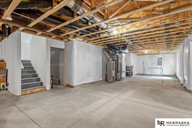 5307 Helwig Avenue, Papillion, NE 68133