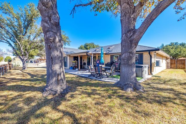 5225 Beverly Drive, San Angelo, TX 76904