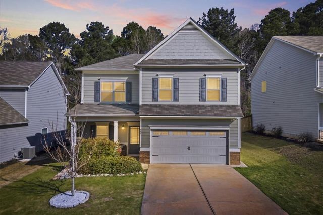 660 Country Ridge Drive, Hoschton, GA 30548