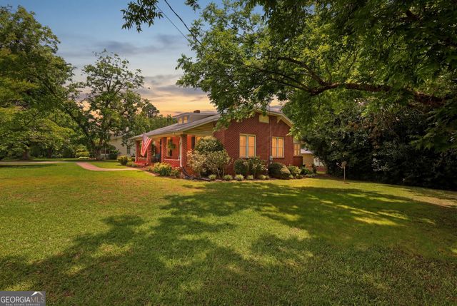 115 S Broad Street, Bowman, GA 30624
