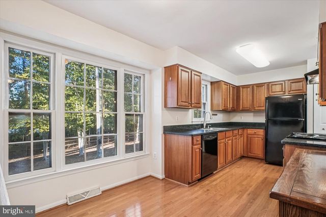 8918 PEORIA CT, Springfield, VA 22153