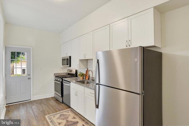 338 HAMILTON ST, Harrisburg, PA 17102