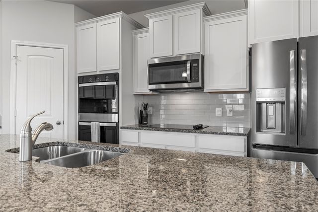 10761 Chesson Flats Drive, Waco, TX 76708