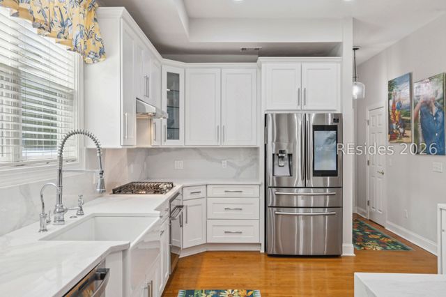 9 Summers Ln, Hilton Head Island, SC 29926