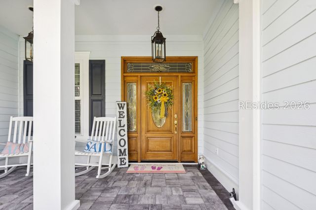 9 Summers Ln, Hilton Head Island, SC 29926