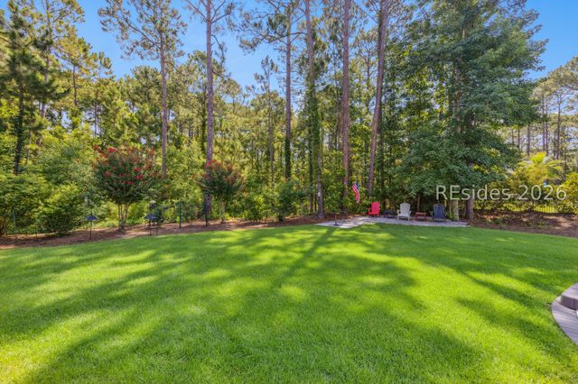 9 Summers Ln, Hilton Head Island, SC 29926