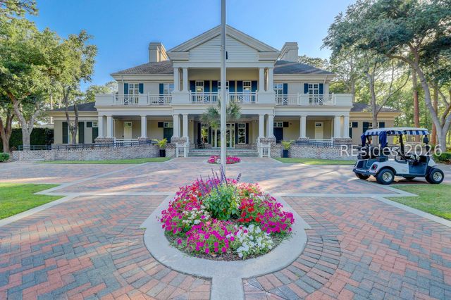 9 Summers Ln, Hilton Head Island, SC 29926