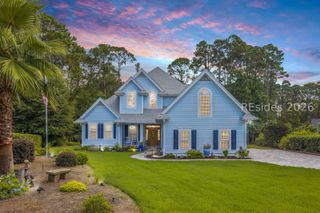 9 Summers Ln, Hilton Head Island, SC 29926