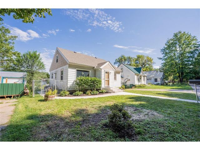 525 Bergen Avenue, Eau Claire, WI 54703