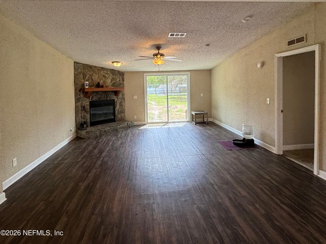 4579 JOHNS CEMETERY Road, Middleburg, FL 32068