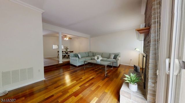 81 Chelsea Way, Bridgewater Twp., NJ 08807