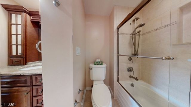 81 Chelsea Way, Bridgewater Twp., NJ 08807