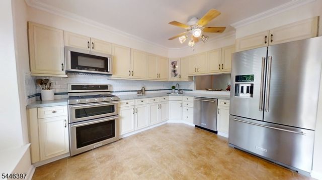 81 Chelsea Way, Bridgewater Twp., NJ 08807