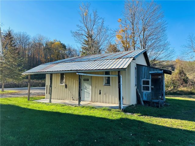 276 County Road 38, Bainbridge, NY 13733