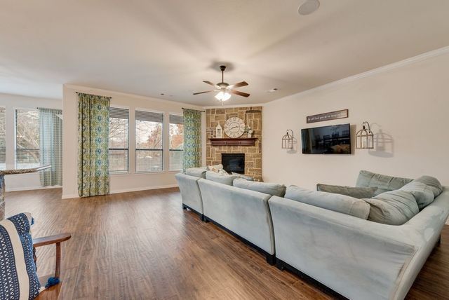 311 Covington Lane, Ovilla, TX 75154