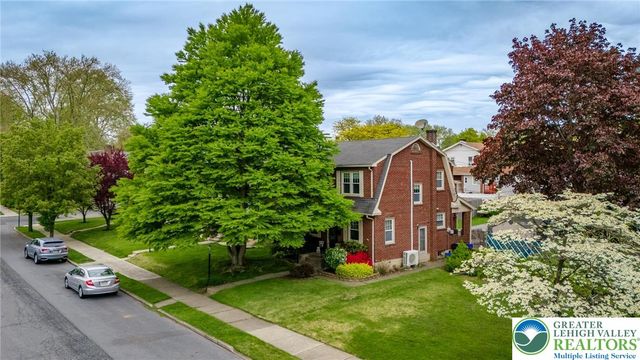 1918 Montgomery Street, Bethlehem City, PA 18017
