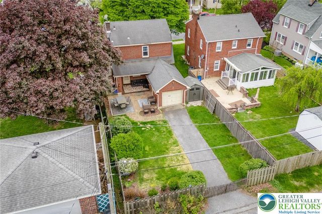 1918 Montgomery Street, Bethlehem City, PA 18017