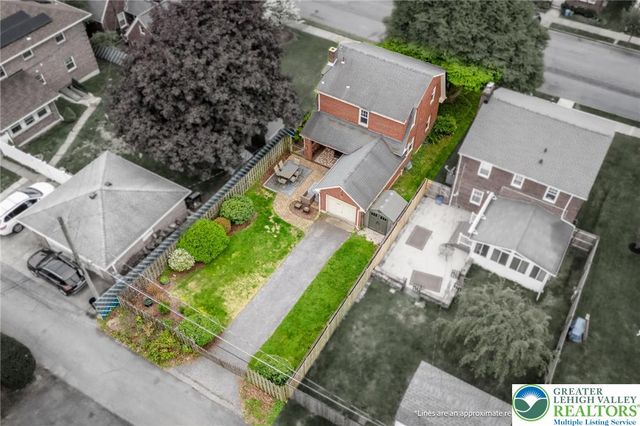 1918 Montgomery Street, Bethlehem City, PA 18017