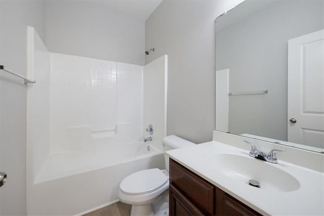 7923 Bluefin Trail, Union City, GA 30291