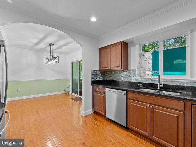 2459 PYRENEES CT, Reston, VA 20191