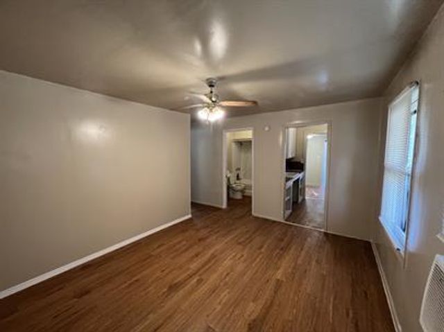 514 Ruddy ST A, Lockhart, TX 78644