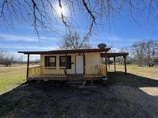 514 Ruddy ST A, Lockhart, TX 78644
