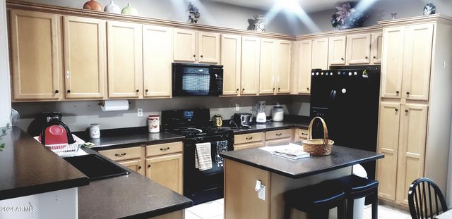 7357 W Valencia Drive, Laveen, AZ 85339