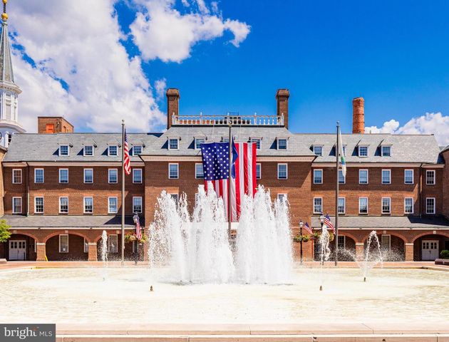 910 POWHATAN ST #104N, Alexandria, VA 22314