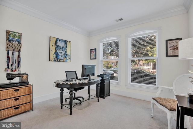 910 POWHATAN ST #104N, Alexandria, VA 22314