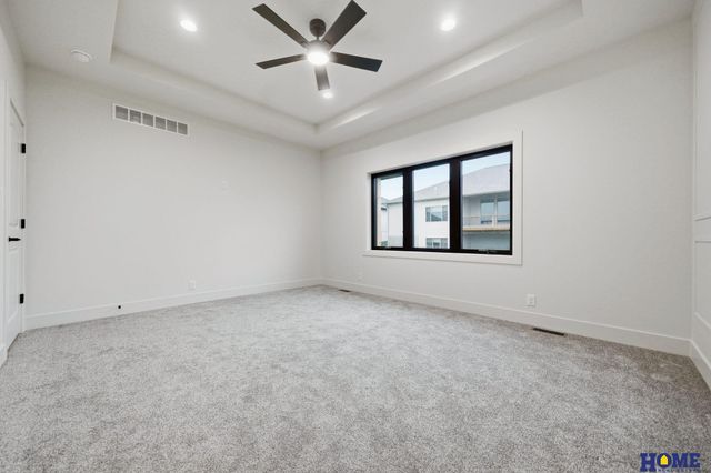 605 N 108th Street, Lincoln, NE 68527