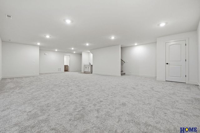 605 N 108th Street, Lincoln, NE 68527