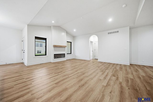 605 N 108th Street, Lincoln, NE 68527