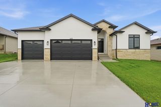 605 N 108th Street, Lincoln, NE 68527