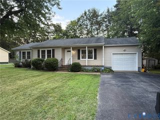 4010 Kippax Dr, Hopewell, VA 23860