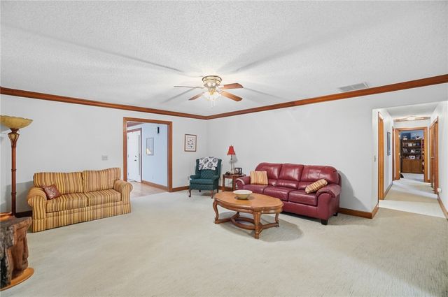 1897 Thornwood Court, Troy, OH 45373