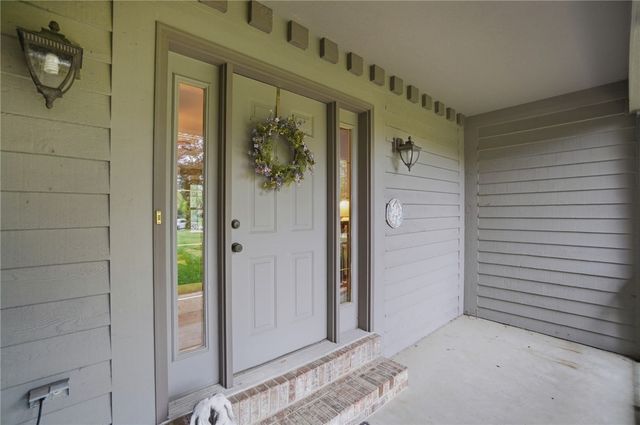 1897 Thornwood Court, Troy, OH 45373