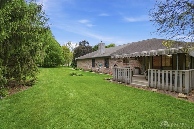 1897 Thornwood Court, Troy, OH 45373