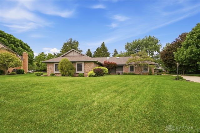 1897 Thornwood Court, Troy, OH 45373