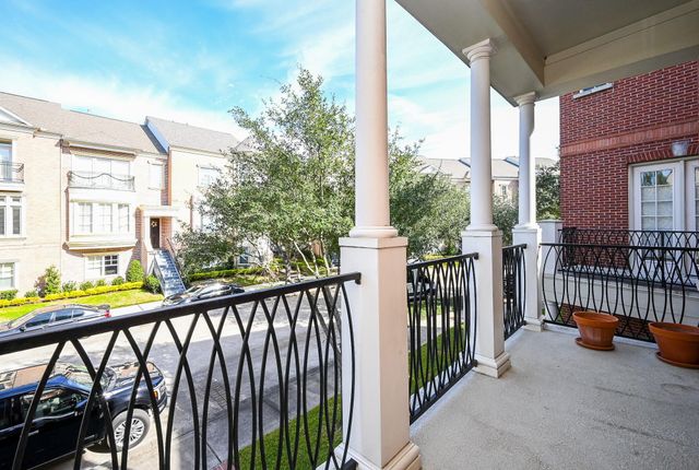 27 History Row, The Woodlands, TX 77380