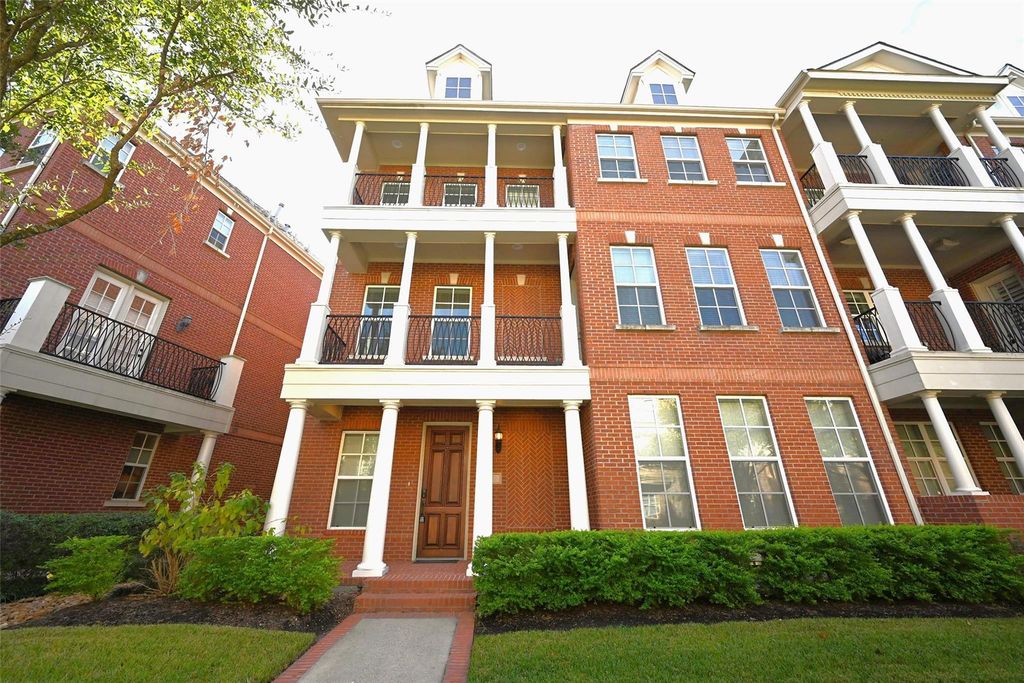 27 History Row, The Woodlands, TX 77380