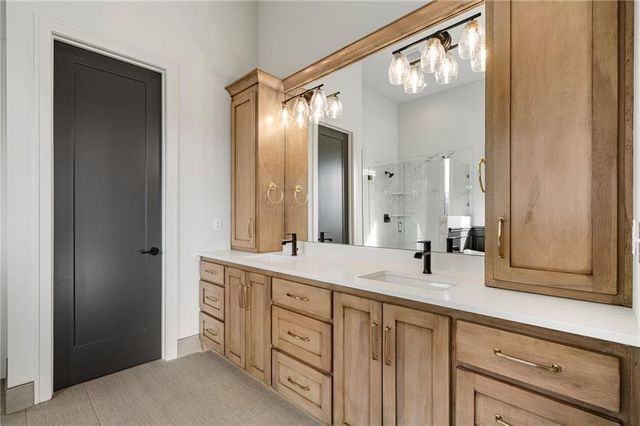 703 Hampstead Drive, Raymore, MO 64083