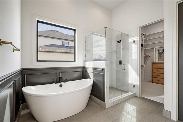 703 Hampstead Drive, Raymore, MO 64083