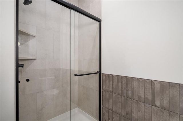 703 Hampstead Drive, Raymore, MO 64083