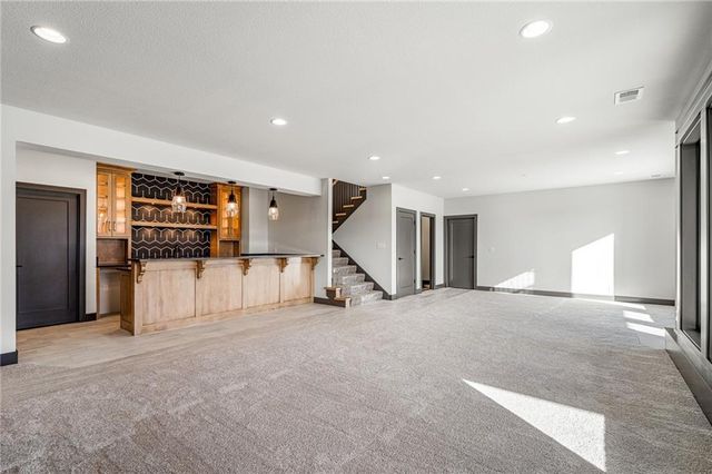 703 Hampstead Drive, Raymore, MO 64083