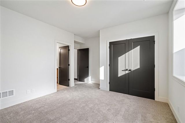 703 Hampstead Drive, Raymore, MO 64083