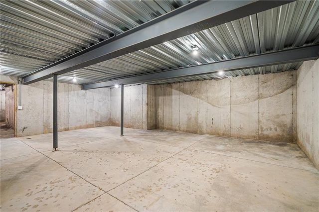 703 Hampstead Drive, Raymore, MO 64083