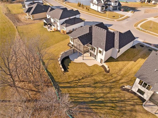 703 Hampstead Drive, Raymore, MO 64083