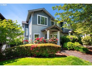 10238 Ne SNOQUALMIE St, Hillsboro, OR 97006