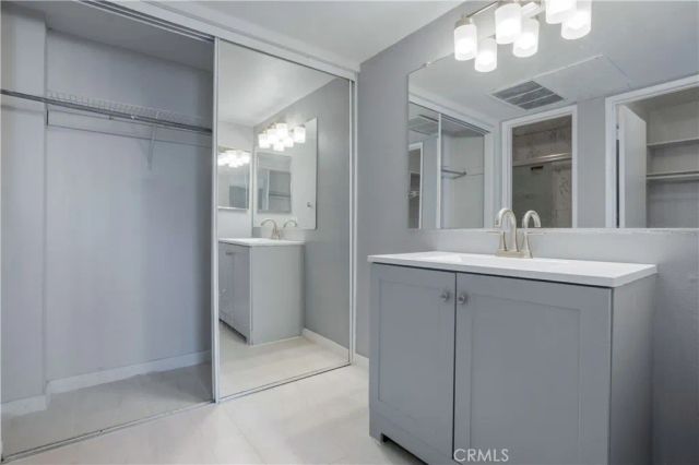 23232 N orange av 2, Lake Forest, CA 92630